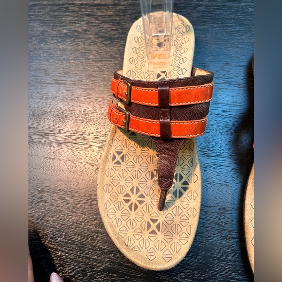Dr. Andrew Weil Size 7 Leather Orthaheel Comfy Sandals Flip Flop Brown Orange - Picture 5 of 9